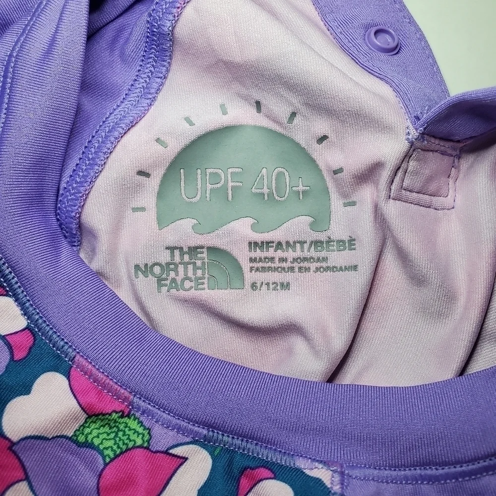 The North Face║One Piece Swimwear║Size 6-12M Rashguard